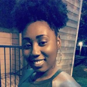 Meet your Posher, Briana